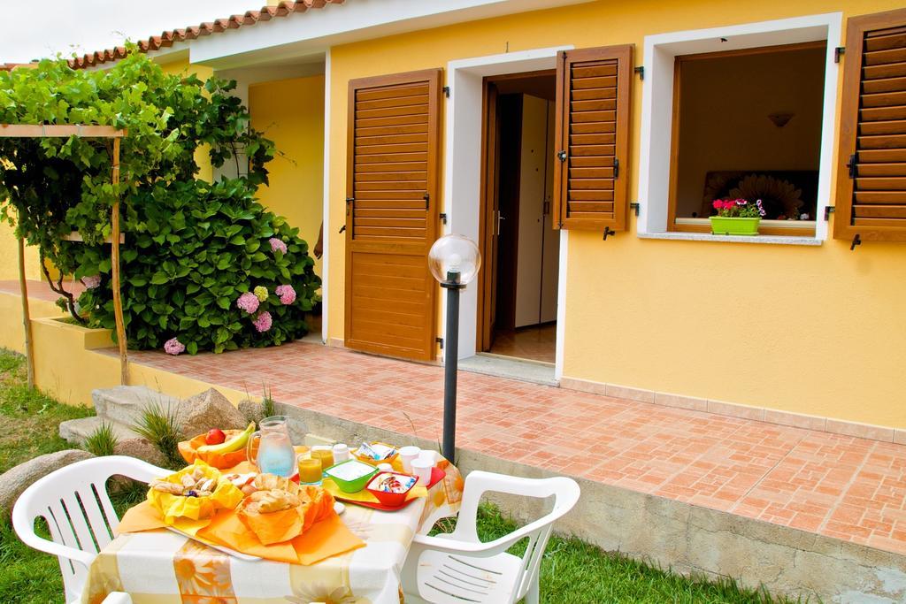 Agriturismo Sardo Villa Campavaglio Exterior photo