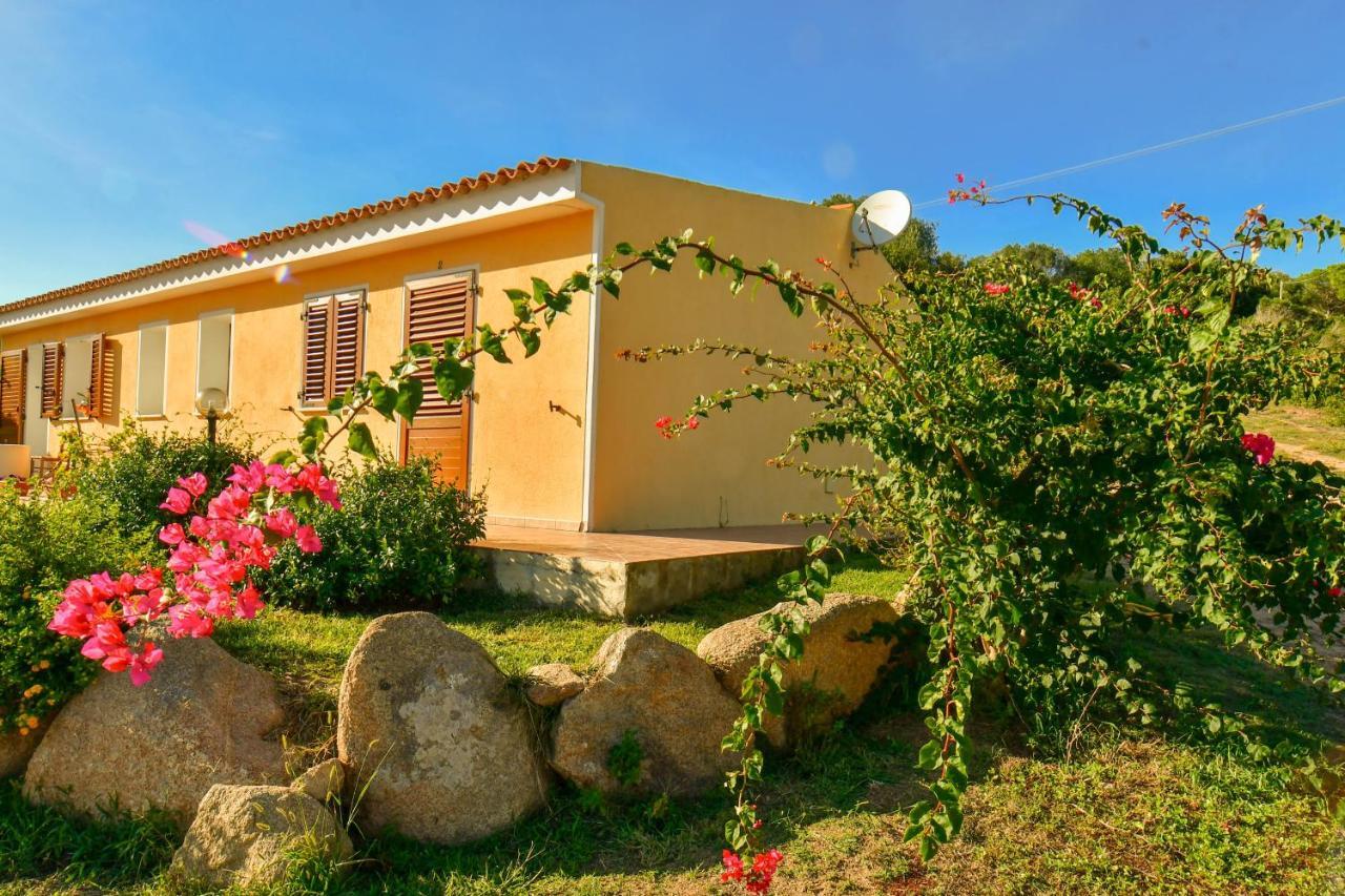 Agriturismo Sardo Villa Campavaglio Exterior photo